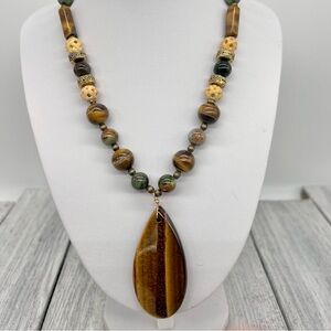 310. Tigers Eye Pendant Necklace with Agate and Bronze Beads